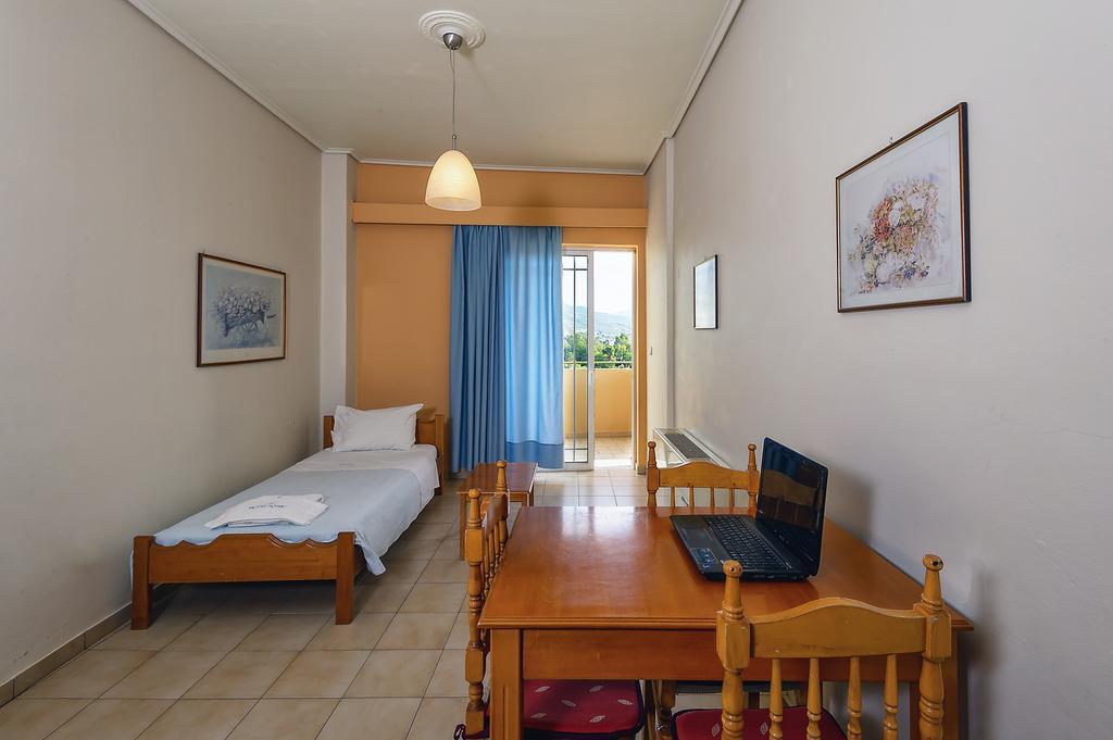 Hotel Fotini Kalamata Bilik gambar